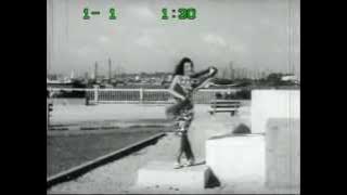 Mat Sentol nyanyi lagu Hindustan