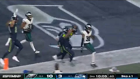 Kenneth Walker III Runs In For A 23-yd TD - EAGLES vs SEAHAWKS - 2023-24 NFL SEASON - WEEK 15