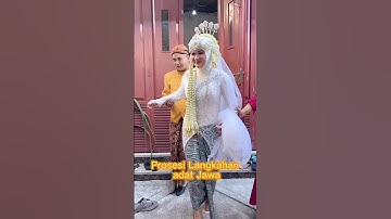 PROSESI LANGKAHAN ADAT JAWA PENGANTIN #riaspengantin #pengantinadatjawa #shorts