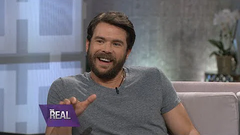 Charlie Weber Plays How to Get Away with