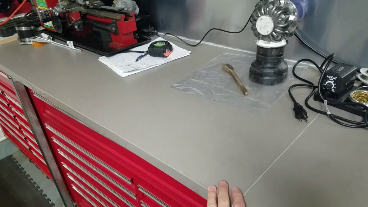 DIY- my garage table/ workbench - YouTube