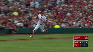 BOS@STL: Wong adds to the lead with a two-bagger