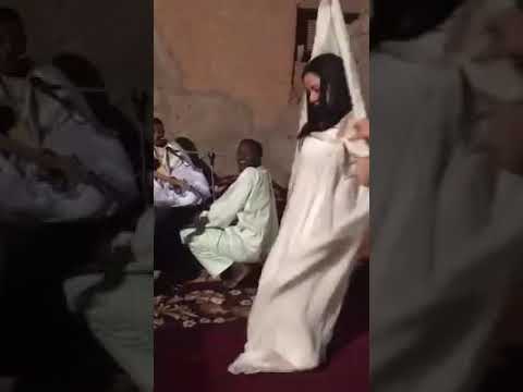 رقص صحراوية في حفل زفاف روعة