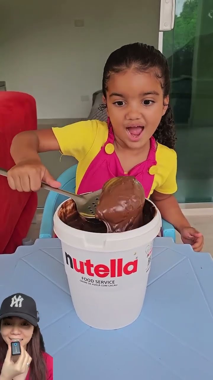 SENDOK JUMBO ⁉️MAKAN COKLAT BIAR PUAS ??