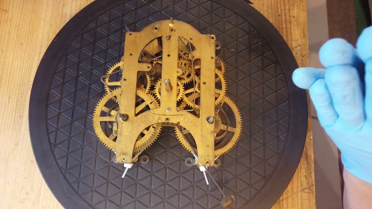 時計修理・販売】八ヶ岳ゼンマイ屋 その7「時計ムーヴメント分解作業