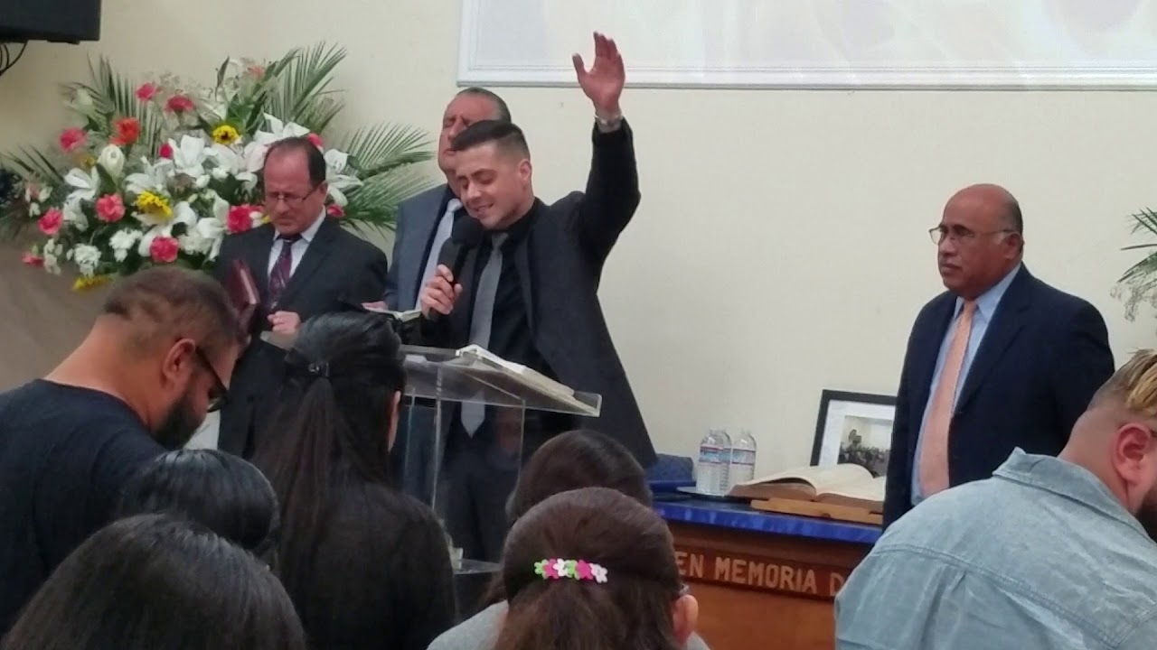 Vida victoriosa !! Romanos 837 predica ROBERTO LUGO YouTube