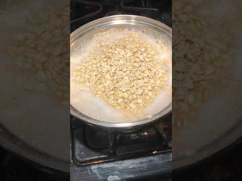 Video: Är quaker oats rullad havre?
