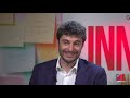 Lino Guanciale: "In amore anche gli uomini evoluti fanno ancora fatica a lasciare andare"