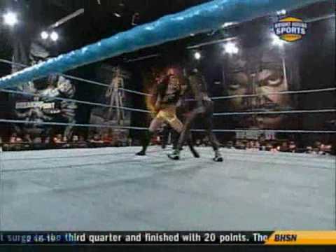 AJ Lee & Eve vs. Liviana & Naomi Night (FCW 2.07.10)