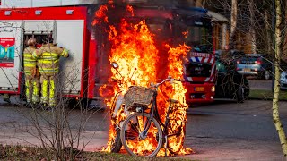 Scooter verwoest door brand op Landgoed Zonnestraal