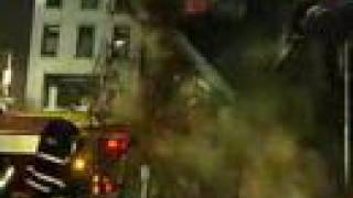 NYC BUILDING COLLAPSE CAUGHT ON TAPE