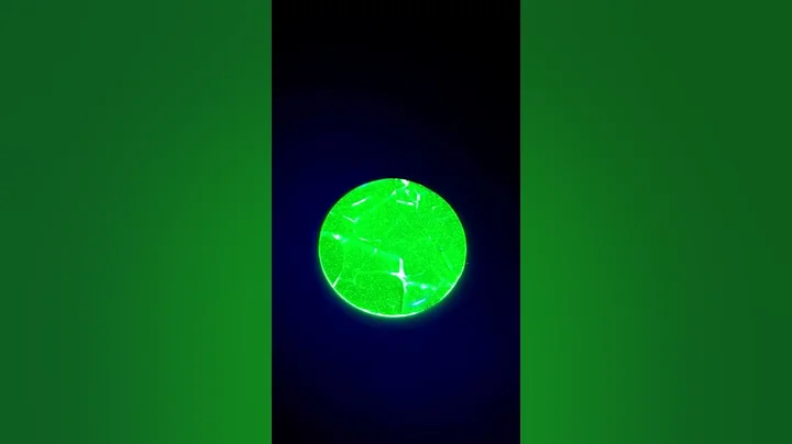 How radioactive is uranium glass?