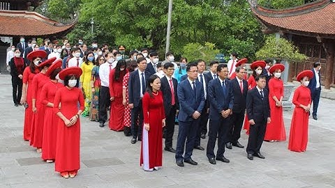Tam Nông dâng hương tượng niệm các Vua Hùng năm 2022