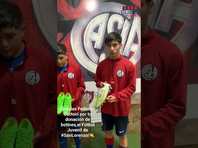 DONACIÓN DE BOTINES DE FEDERICO GATTONI AL FÚTBOL JUVENIL DE SAN LORENZO / AÑO 2024