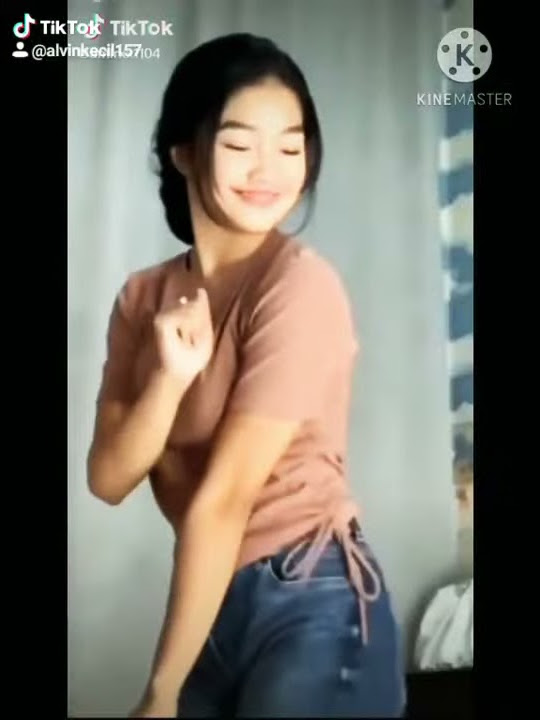 CEWEK VIRAL DI TIKTOK 😁
