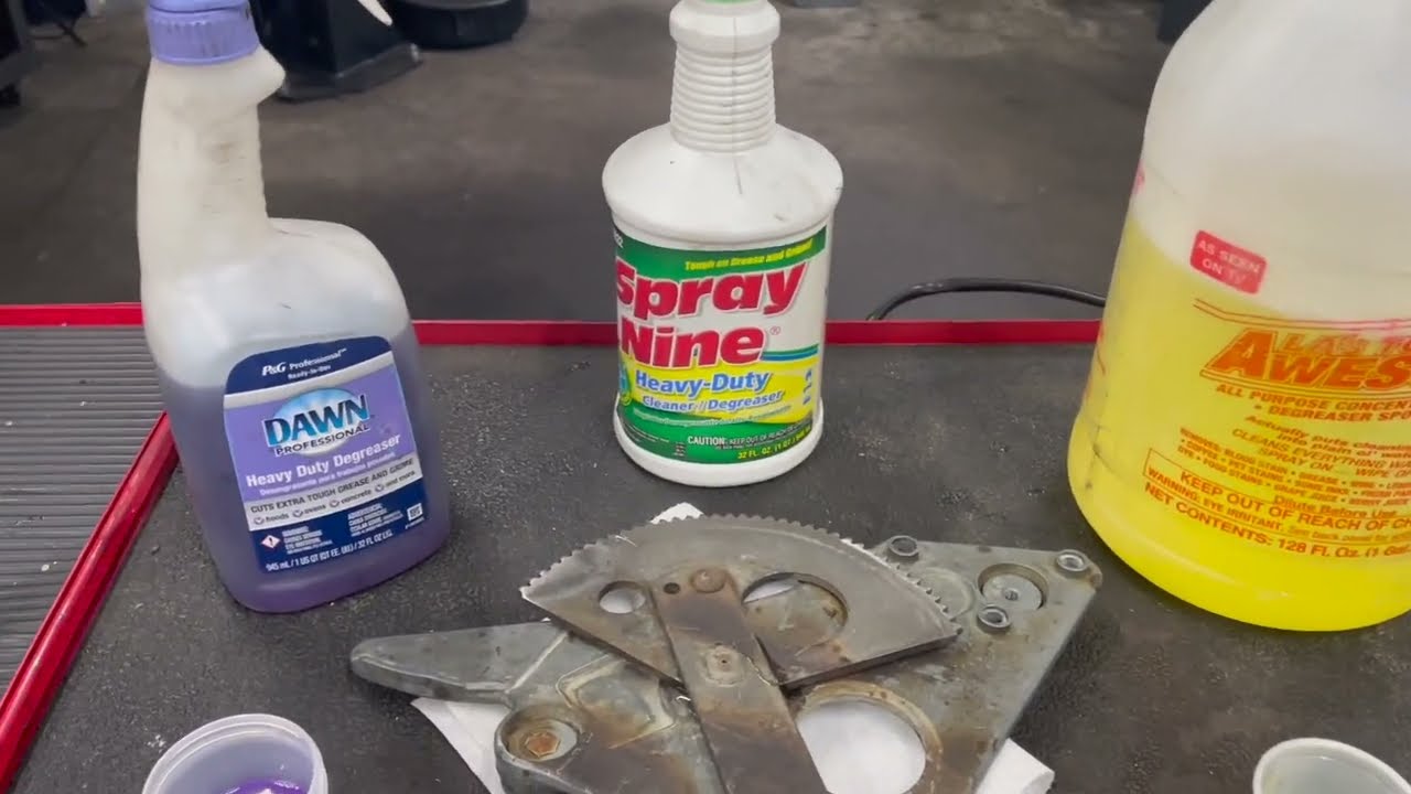 Cleaner/Degreaser Shoot Out - Dawn vs.Totally Awesome vs. Spray Nine