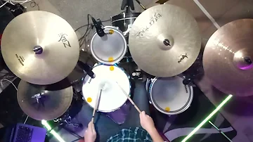 Beautiful - Akon (Drum Cover)