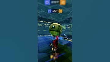 what on earth is this car ☠️ #rocketleague #rlcs #ssl #rocketleagueclips #raggeo