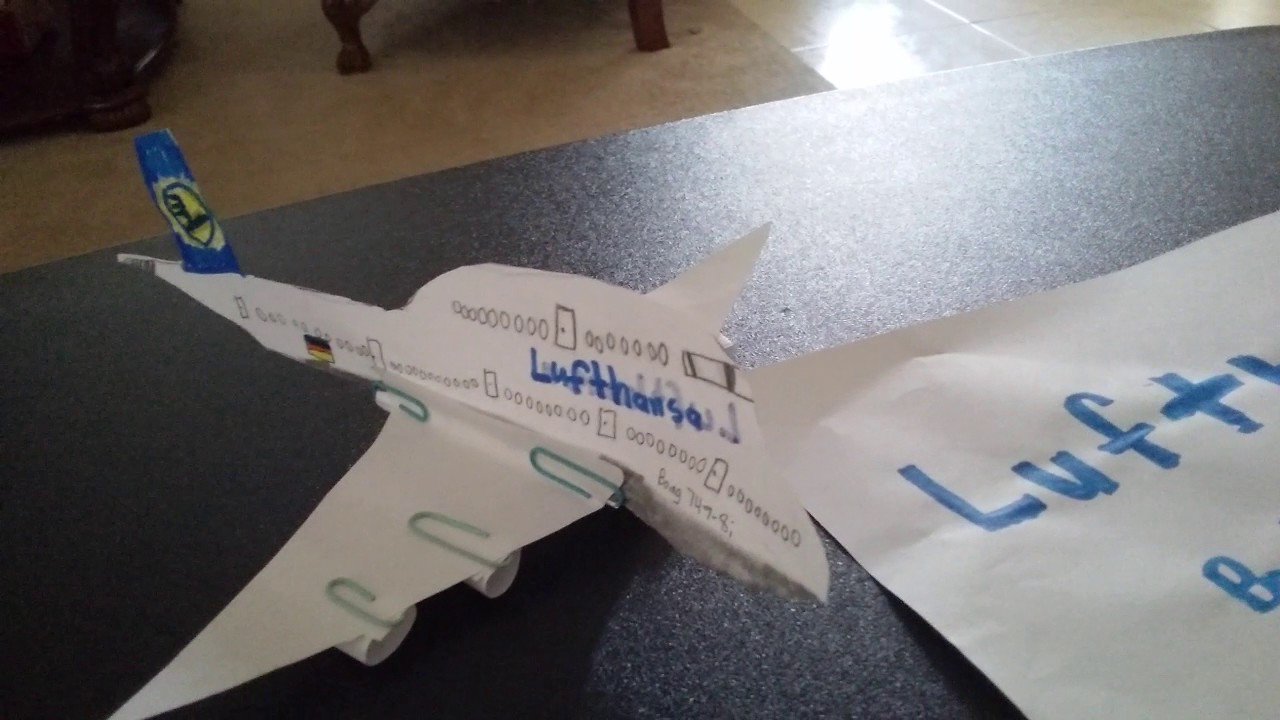 The Lufthansa paper craft - YouTube