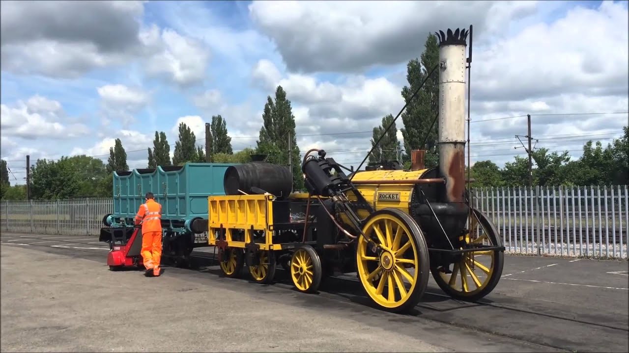 Электротолкатель Super Pusher передвигает локомотив