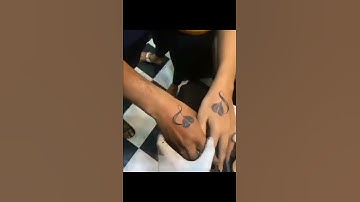 Shanmukh Jaswanth and Deepthi Sunaina Tattoo Video❤️||Shanmukh Jaswanth Deepthi Sunaina||