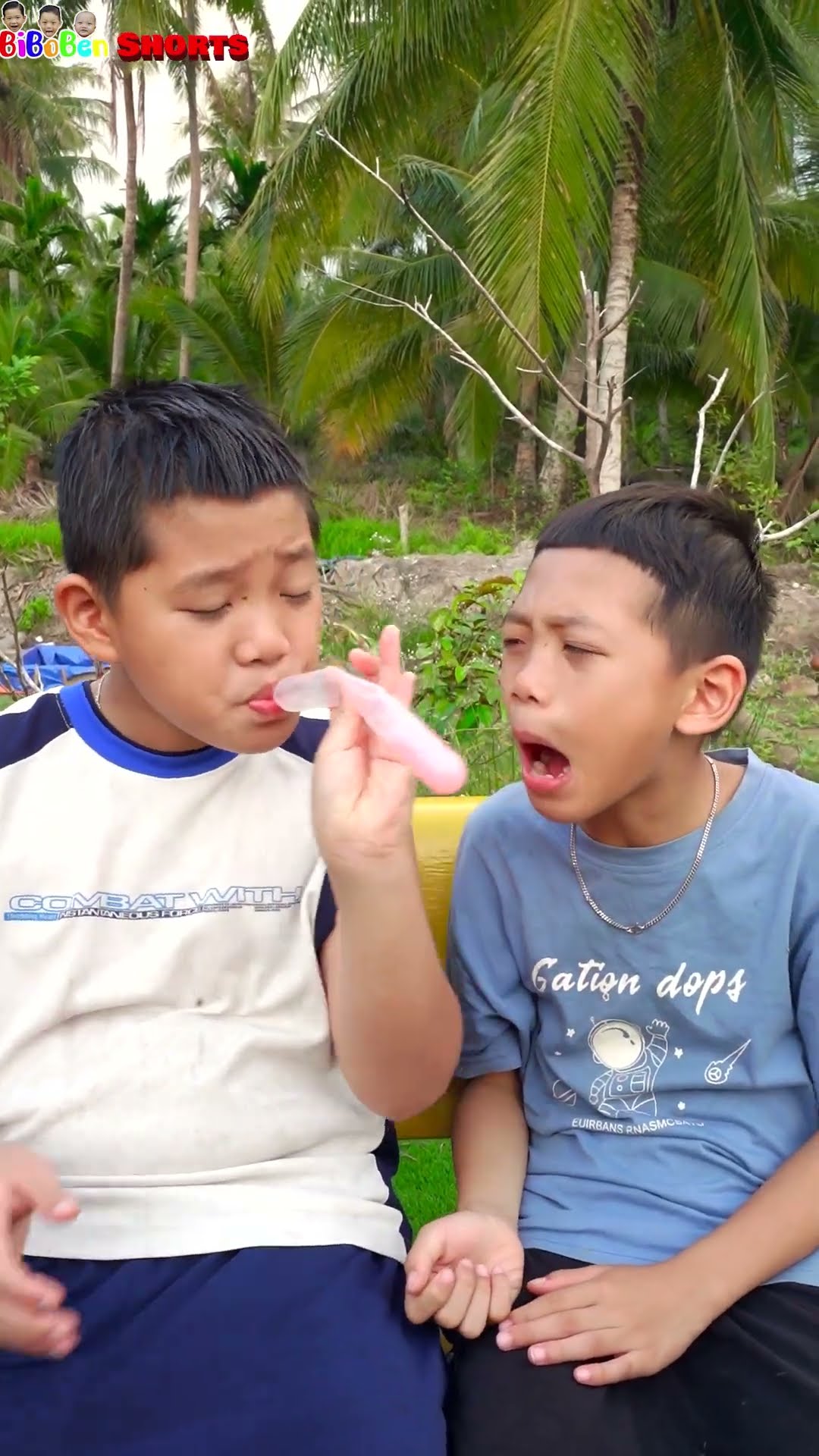 Just a little | Anh đùa chút thôi mà ?#funny #comedy #cute