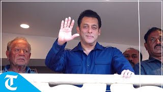 Salman Khan greets fans from Galaxy apartment on Eid