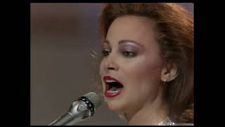 Video thumbnail of "La fiesta terminó - Spain 1985 - Eurovision songs with live orchestra"