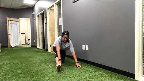 Flexibility: runners lunge to hamstring stretch