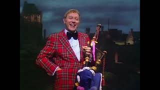 The Muppet Show - 520 Wally Boag - Bagpipes Act 1981