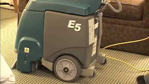 Tennant E5 Carpet Extractor