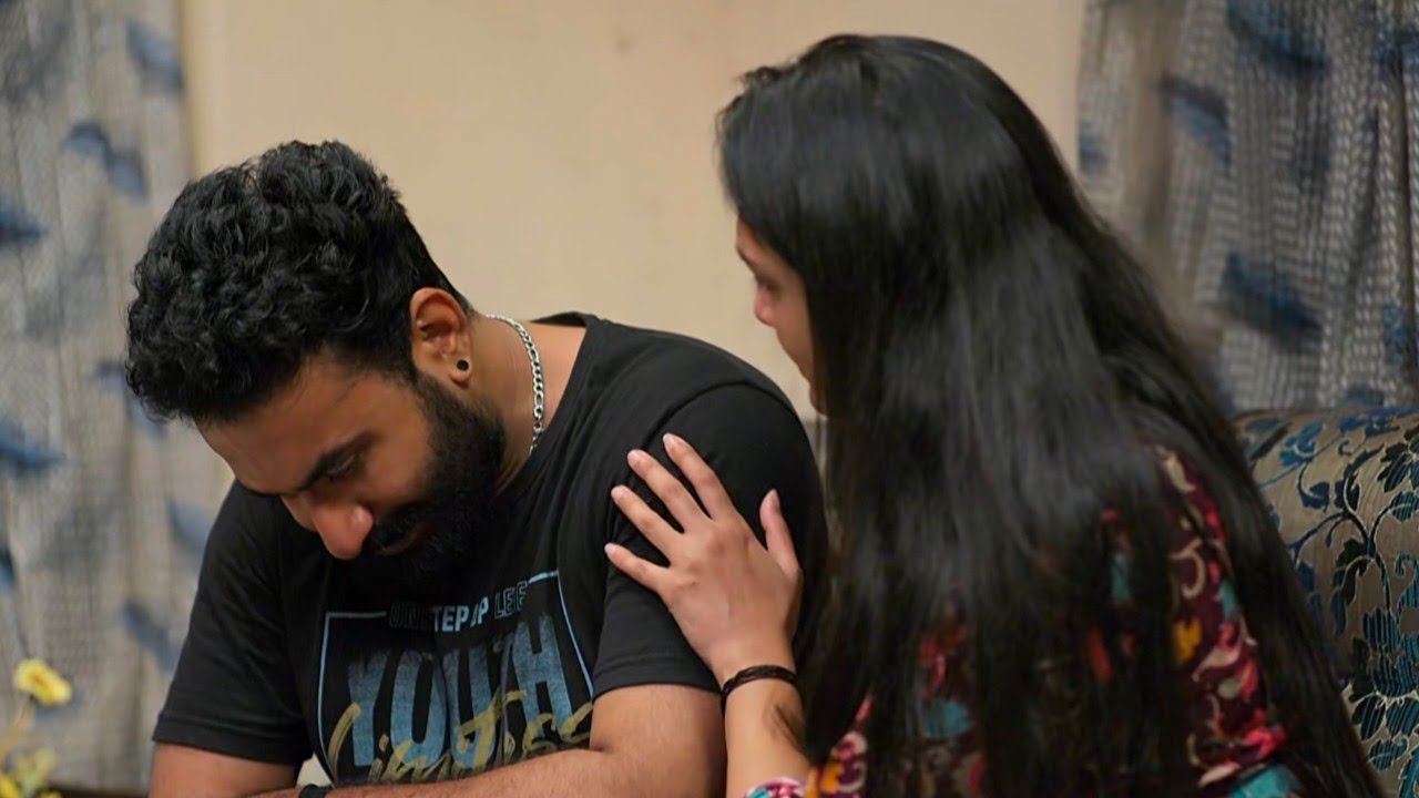 Pavithram today's episode പരസ്പരം സ്നേഹിച്ചു പരിചരിച്ചു വിക്രമും വേദയും 