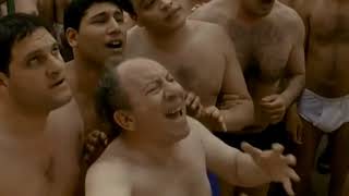 ذات مومنت لما تتثبت في هدومك وعاوز تروح ومش عارف .. 