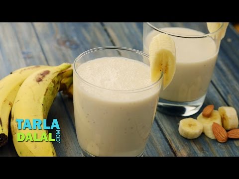 Video: Almond Smoothie With Tangerine And Banana Video: Almond Smoothie With Tangerine And Banana
