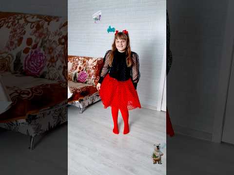 ОНА ворвалась в дом с поздравлением! Милый сюрприз от родителей #shorts