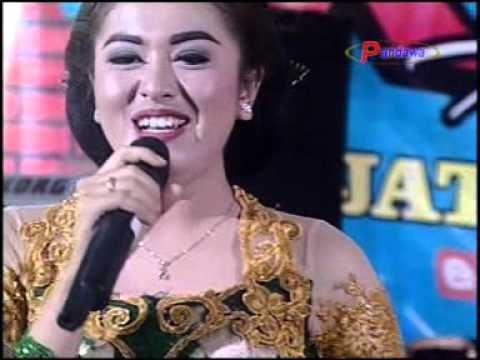 Sayang (WAWES) - REVANSA