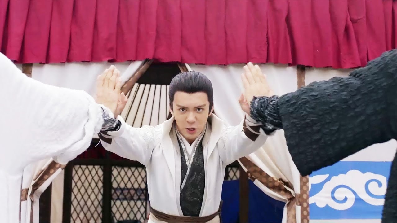 Мальчик договорился о мире с принцем, но был застрелен лучником.