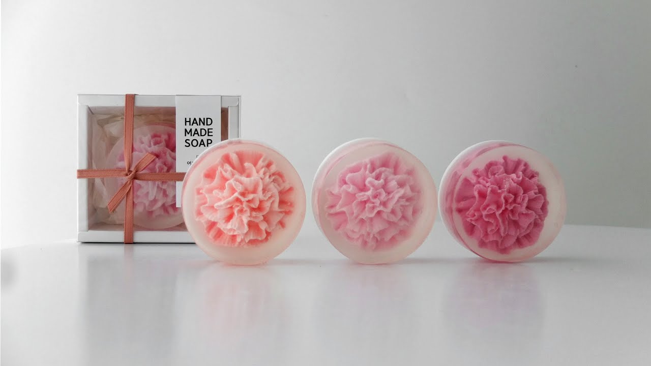 카네이션 MP 비누 만들기 Carnation Soap Making - Melt and Pour Technique | eoneu 어느작업실