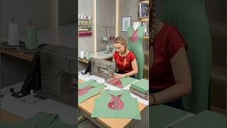 Ancient Pot Inspired Neck Design with a Vintage Look #neckdesign #vintagestyle #sewingtips