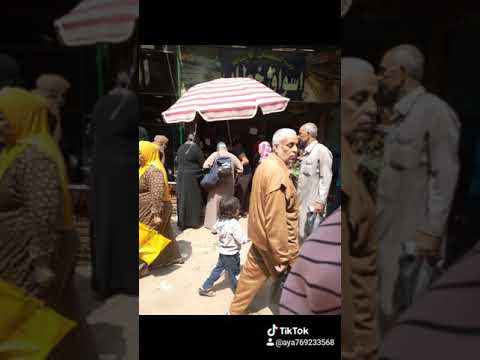 شبرا الخيمه الزحمه يا جماعه الدنيا بايظه في شبرا الخيمه التجمعات بالنهار كثير قوي