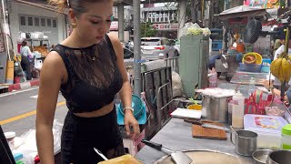 Pretty Puy Roti Lady Serve Banana Pancake -Thai Street Food 