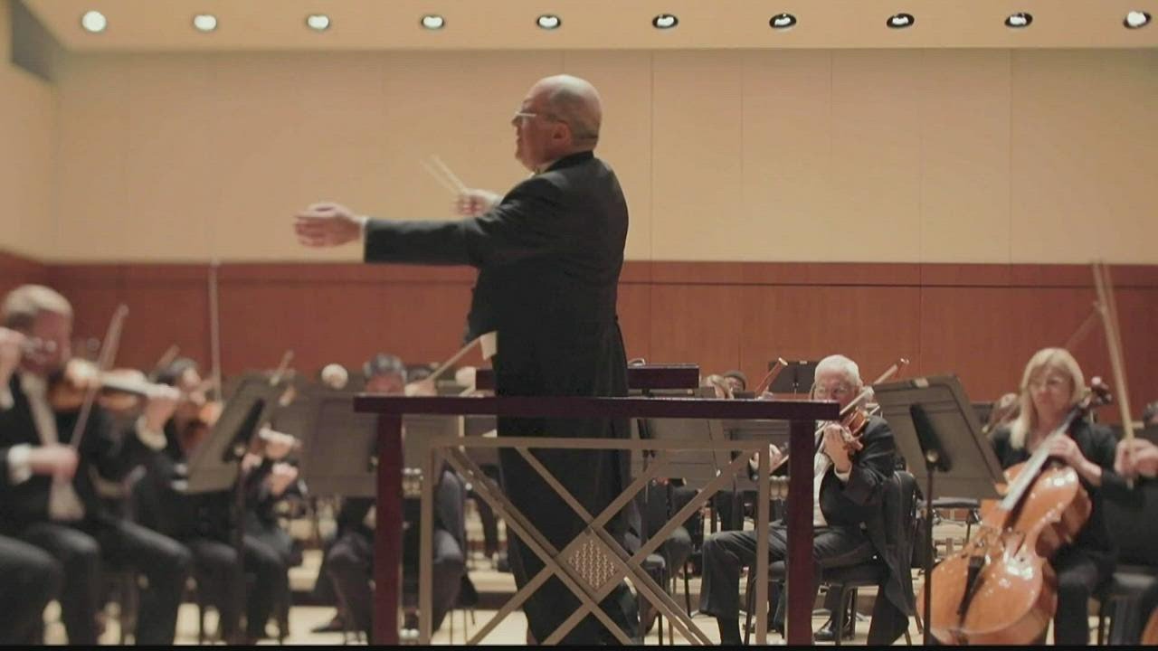 Conductor lifts his baton for last time heading Atlanta Symphony Orchestra
