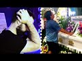 Filipino Man SINGS To His Wife At Her FUNERAL (Vocal Coach Reacts)