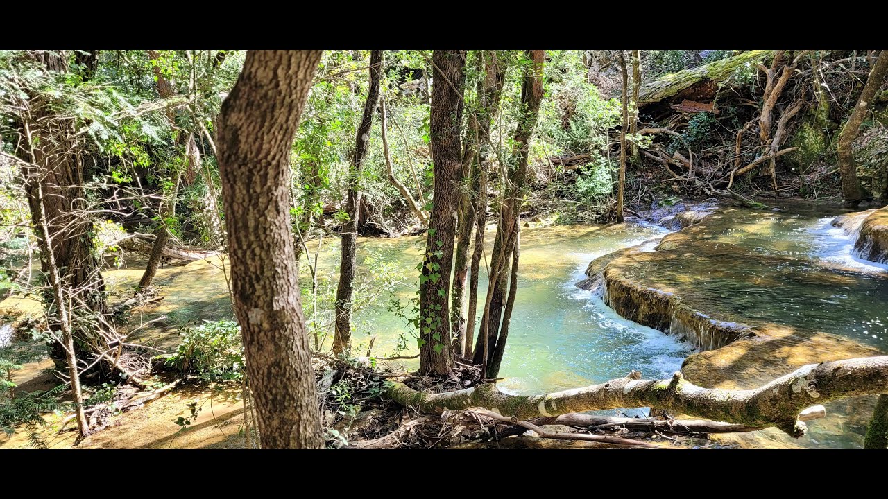 Randonnée en Provence : Source de l'Huveaune, le Vieux Nans, La Grotte Castelette, chemin des Roys.
