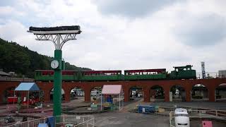 碓氷峠鉄道文化むら - あぷとくん　アーチ橋通過