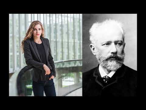 Karina Canellakis conducts Tchaikovsky: Symphony No. 4 (2016)