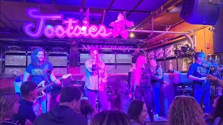 Famous All The Small Things (Blink 182) by the Jackson Capps Band at Tootsie's in Nashville #livemusic Wealth