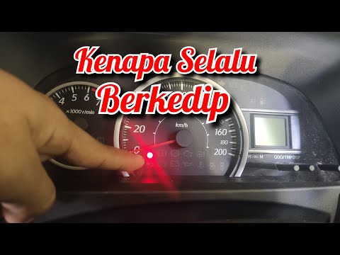 Video: Apabila menghampiri lampu isyarat merah berkelip pemandu harus?