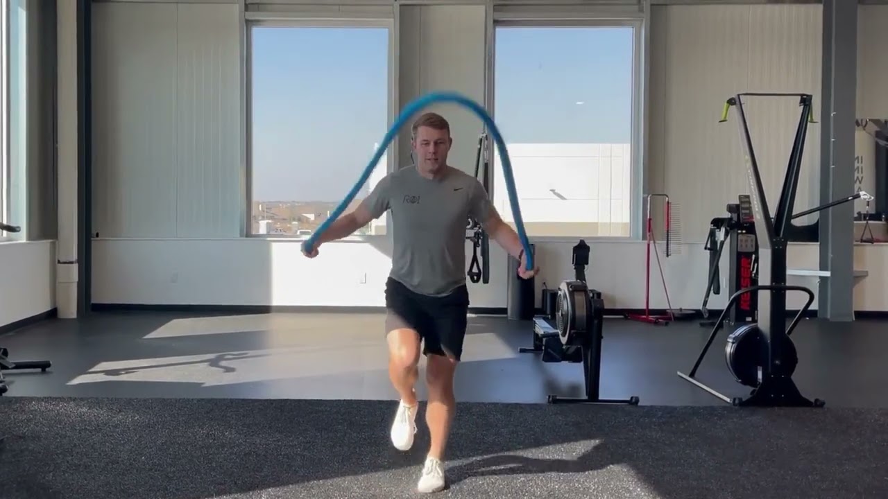 How to use a heavy weighted jump rope » Hyperwear