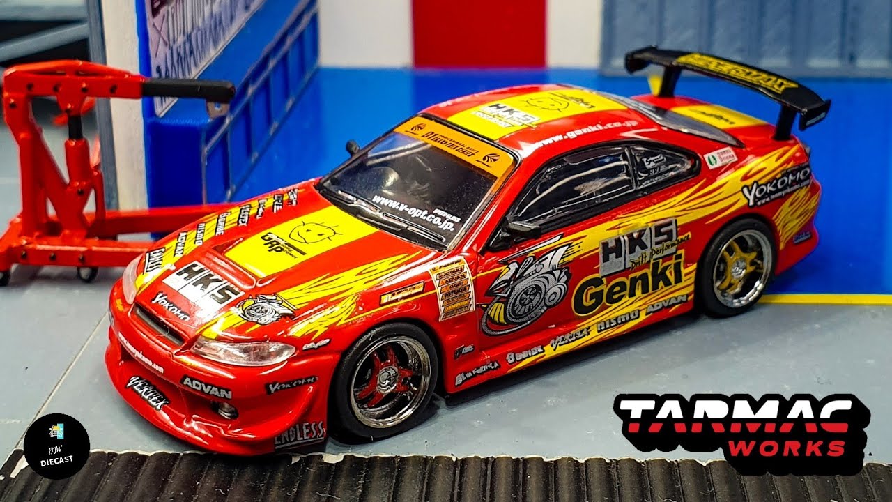 yoshi studio 1/64　HKS Hyper Silvia RS-2 Tarmac Works 1:64 HKS Hiper Silvia RS-2 Chrome Red - Tokyo